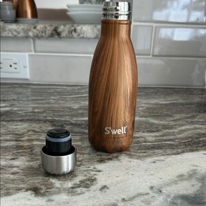 S'well Brown Wood Pattern Water Bottle